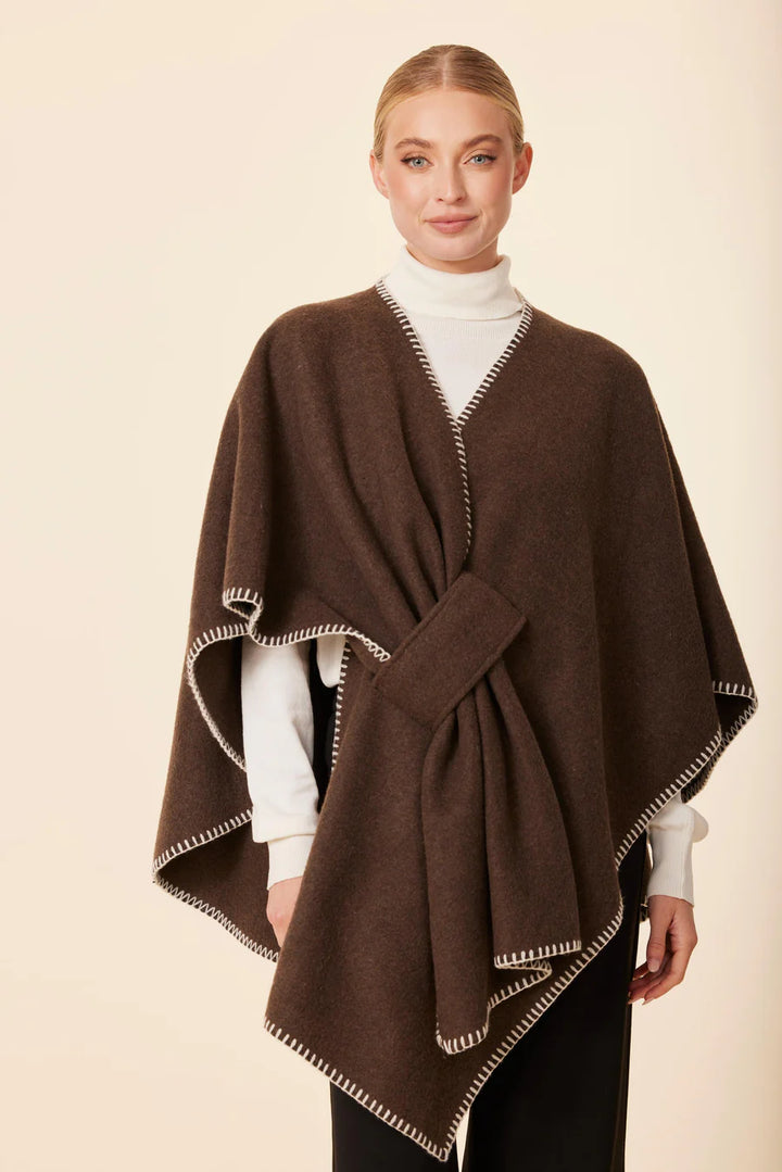 Whip Stitch Wrap in coffee/cream