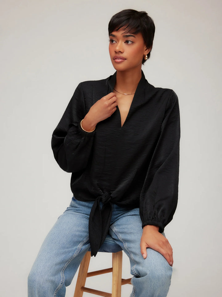Scarlet Top in Black