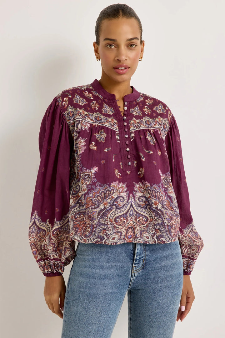 Rhiannon Top in Majesty