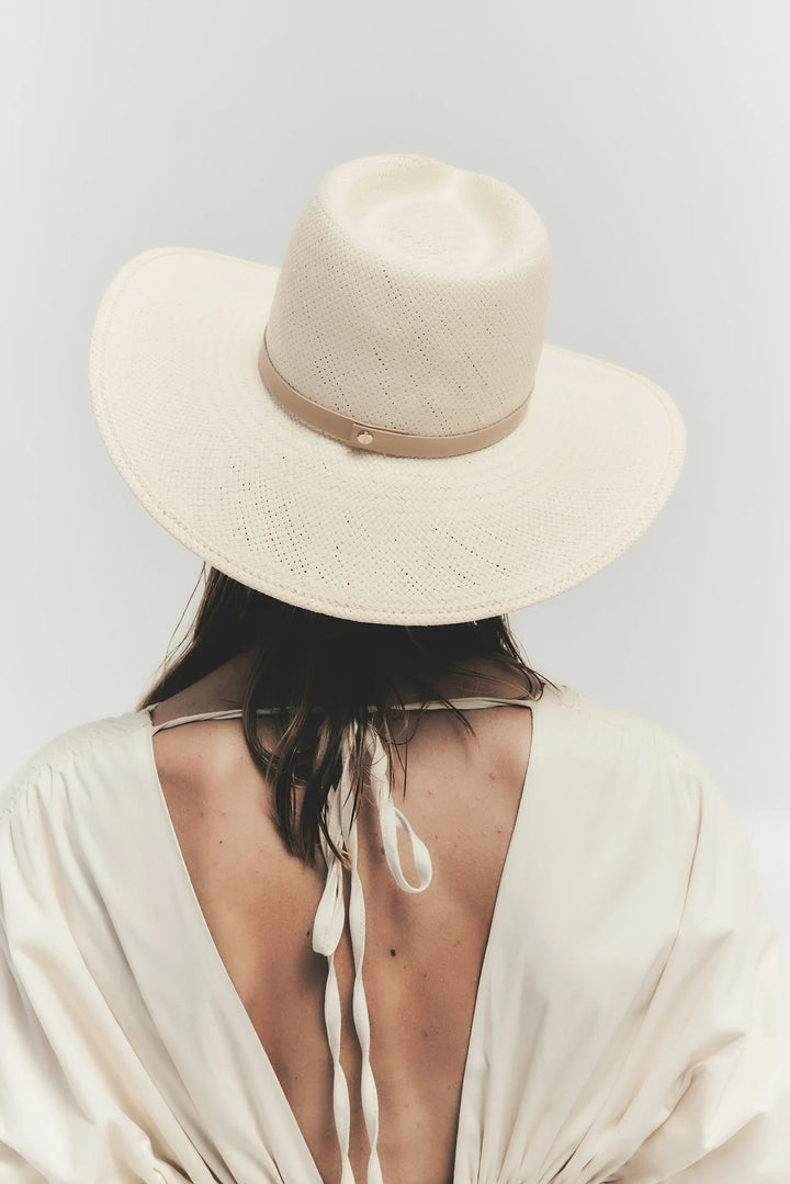 Sherman Packable Fedora in Natural