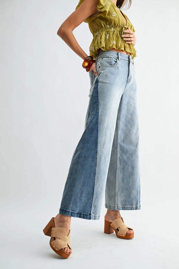 Wide-Leg Two-Tone High Waist Jeans