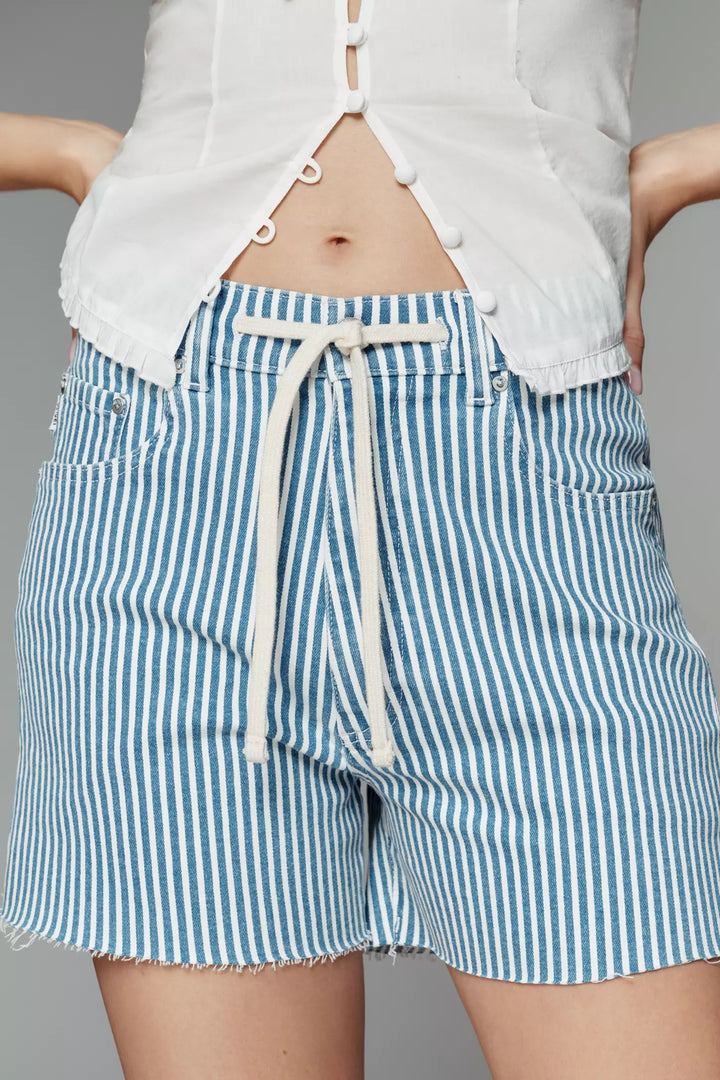 Taylor Relaxed Drawstring Denim Short: High Rise 3'