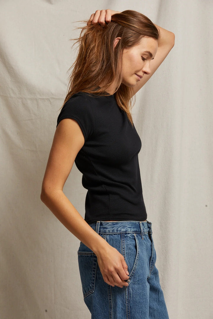 Jude Ribbed Baby Tee in Black