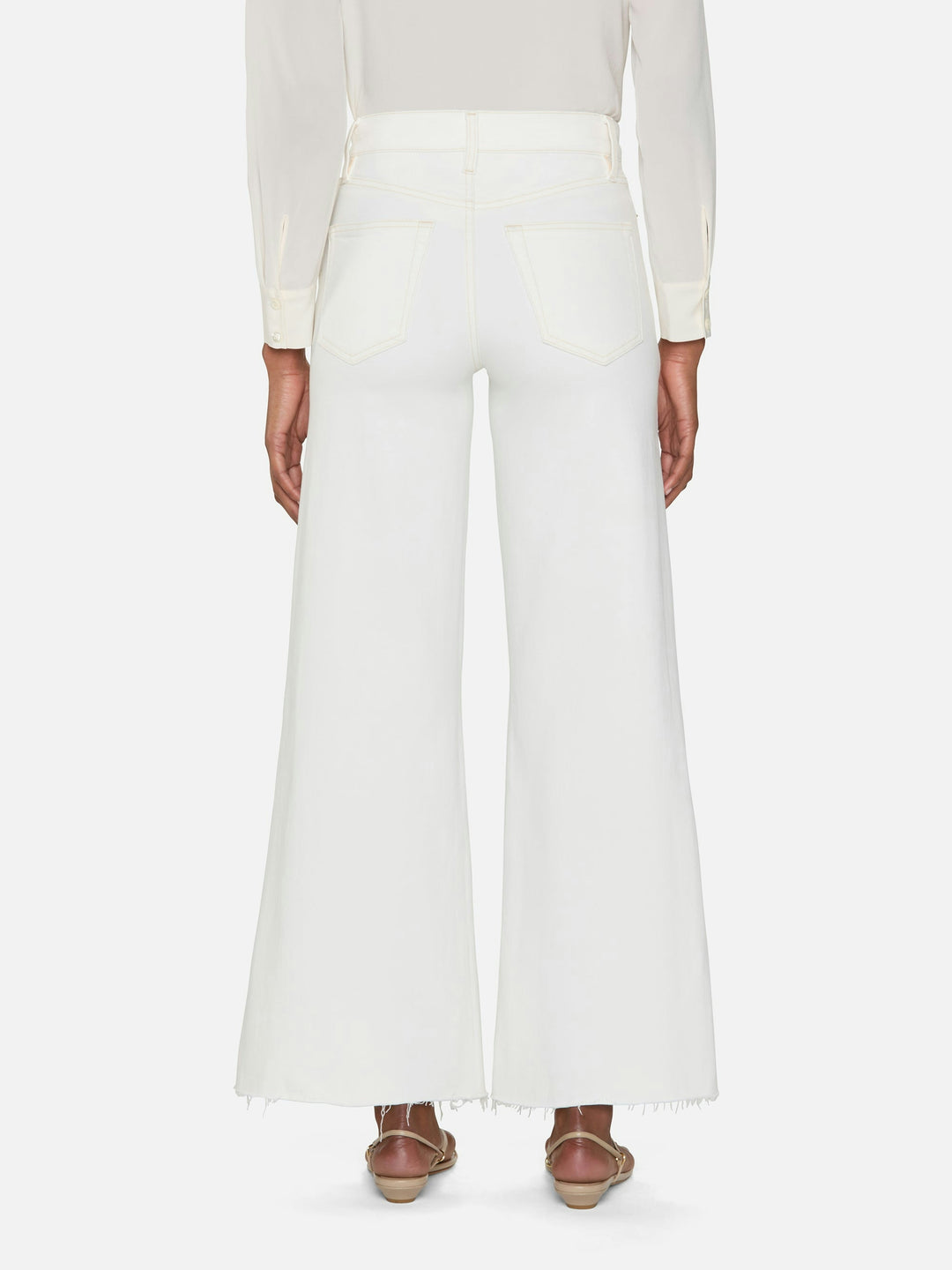 Le Palazzo Crop in White