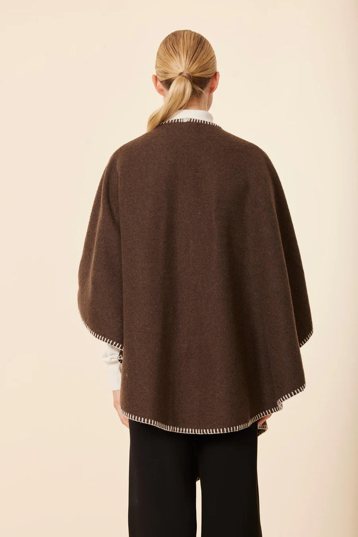 Whip Stitch Wrap in coffee/cream