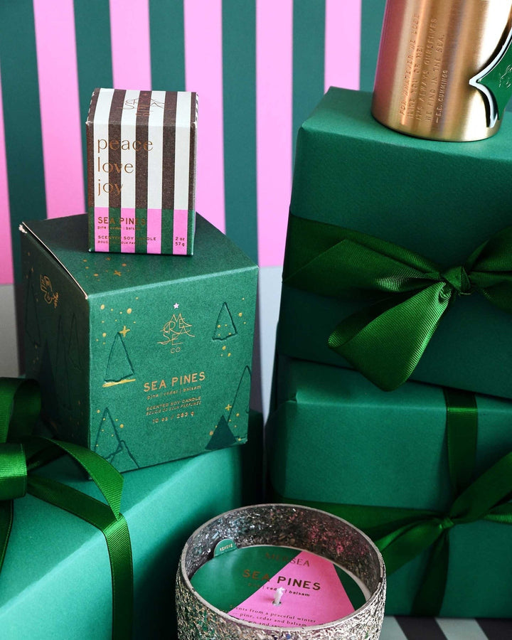 Sea Pines Holiday Boxed Candle